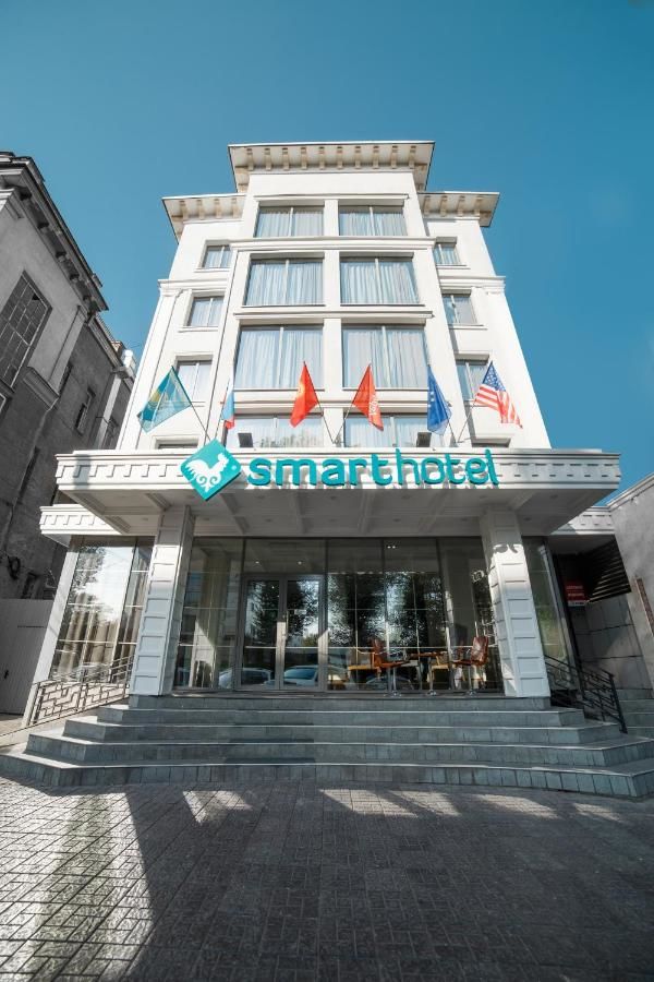 Отель Smart Hotel Bishkek (Holiday) Бишкек-4